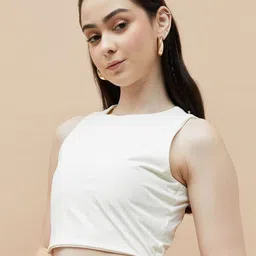 Ginger by Lifestyle Women Solid Round Neck T-shirt-image-40