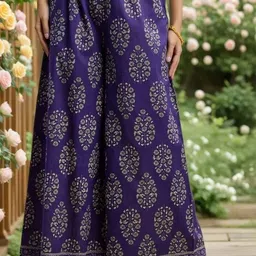 SZN Women Ethnic Motifs Printed Regular Pure Cotton Kurta with Palazzos & With Dupatta image 5