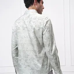 HIGHLANDER Geometric Printed Cutaway Collar Slim Fit Shirt image 4