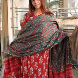 Anni Designer Women Floral Printed Kurta with Trousers & Dupatta image 5