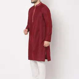 Ethnicity Men Kurta image 3