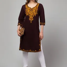 CROWN KING Floral Embroidered Notch Neck Straight Kurta image 5