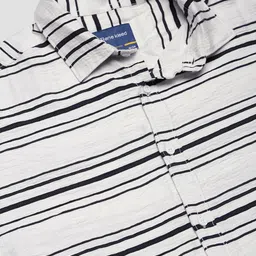 Bene Kleed Men Horizontal Stripes Striped Casual Shirt image 3