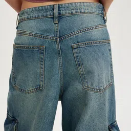 LULU & SKY Women Mid-Rise Light Fade Jeans image 2