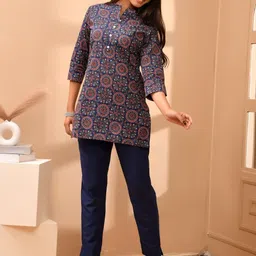 POISED Ethnic Motifs Printed Pure Cotton Kurti-picture-24