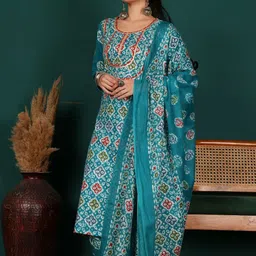 Lative Colours of Fashion Women Yoke Design Regular Gotta Patti Pure Cotton Kurta with Trousers & With-picture-0