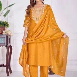 Vastravatika Women Ethnic Motifs Embroidered Regular Thread Work Chanderi Cotton Kurta with Trousers & With-picture-15