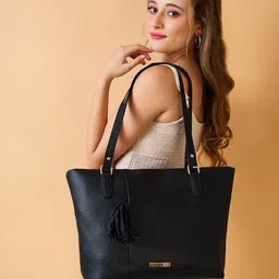DressBerry X CAPRESE Scotty Black Tote Bag-picture-37
