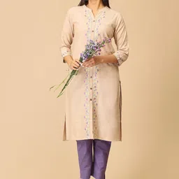 MAKEOVER FASHIONS Ethnic Motifs Embroidered Thread Work Thread Work Kurti image 3