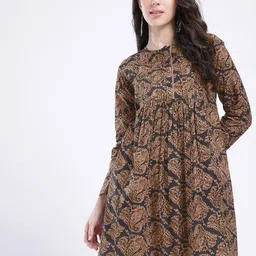 fusion by glitchez Floral Printed A-Line Kurti-picture-23