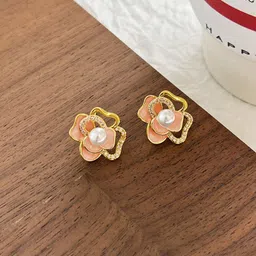 FIMBUL Gold-Plated Stones Studded & Pearls Beaded Floral Shaped Studs image 3