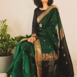 Lyzoo Woven Design Zari Handloom Saree image 3