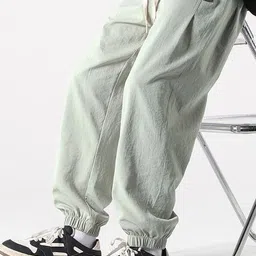 StyleCast x Revolte Men Solid Easy Wash Mid-Rise Loose Fit Joggers-picture-28
