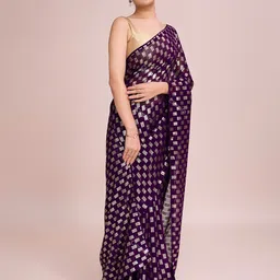 FashionsEye Women Embellished Sequinned Pure Georgette Saree-image-53