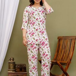 CORSICA Floral Printed V-Neck Three Fourth Sleeve Tunic With Trouser Co-Ords-picture-9