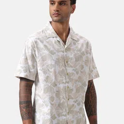WROGN Men Custom Cuban Collar Floral Printed Cotton Oversized Casual Shirt image 4