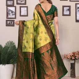 Shriyangan Floral Printed Zari Pure Silk Kanjeevaram Saree With Blouse Piece image 2