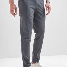 HIGHLANDER Men Slim Fit Mid Rise Trousers image 2