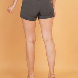 IX IMPRESSION Women Printed Slim Fit High-Rise Shorts image 3