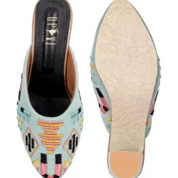 Kethi Fashion Block Sandals image 3