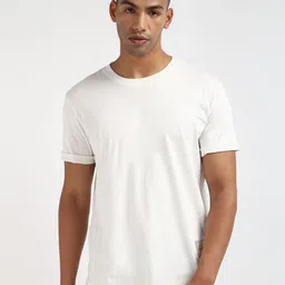 Calvin Klein Jeans Men Solid Round Neck Cotton T-shirt-picture-17