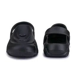 PENNEN Men Self Design Clogs image 4