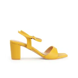 DressBerry Textured Block Sandals with Buckles image 5