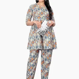 KANUDA Women White Poly Crepe Kurta Sets-picture-35