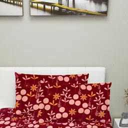 DREAM LIVING Pack Of 5 Flat Double Bedsheet With 2 Cushion & 2 Pillow Cover image 2