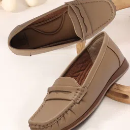 Carlton London Women Penny Loafers-image-80