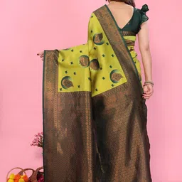 Shriyangan Woven Design Zari Pure Silk Kanjeevaram Saree image 5