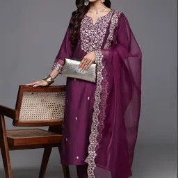 Lilots Women Ethnic Motifs Embroidered Regular Kurta Set with Organza Dupatta-picture-24