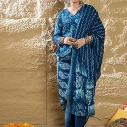 Indo Era Women Paisley Printed Regular Thread Work Pure Cotton Kurta with Trousers & With Dupatta-picture-25