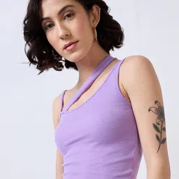 SZN Crop Top image 2