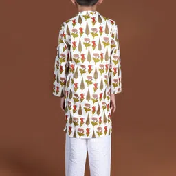 Kalp Gulbhag Boys Floral Printed Mandarin Collar Pure Cotton Straight Kurta With Trouser image 2