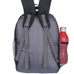 Blubags Men Colourblocked Backpack With Raincover image 4