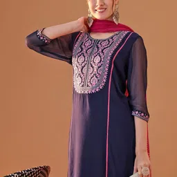Tulsattva Women Ethnic Motifs Embroidered Regular Thread Work Kurta with Trousers & With Dupatta image 5