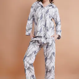 lugo Shirt Pant Co-ords Set image 4