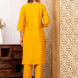 CELEBRAVO Women Ethnic Motifs Embroidered Regular Sequinned Kurta with Pyjamas & With Dupatta image 5