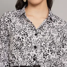 Raiyani Enterprise Women Floral Printed Applique Fit & Flare Midi Dress image 2