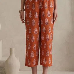 Khushal K Women Ethnic Motifs Printed Regular Pure Cotton Kurta with Palazzos & With Dupatta image 4