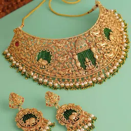 Voylla Gold-Plated Kundan-Studded Opulence Rajalakshmi Temple Jewellery Set-picture-17