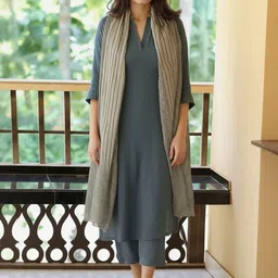 Anni Designer Women Regular Kurta with Trousers & With Dupatta-picture-23