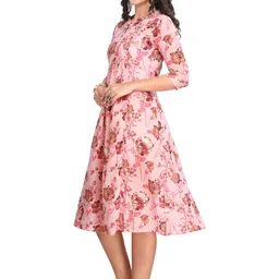 GREAT OUTFITS Floral Printed Pure Cotton Kurti image 3