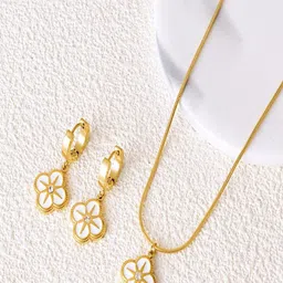 Kalin Couture Gold-Plated Floral Pendants with Chains-picture-18