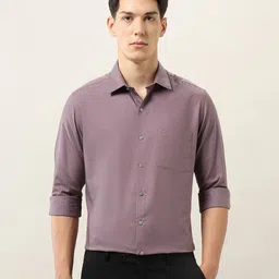 Arrow Men Liberty Classic Fit Textured Pure Cotton Formal Shirt image 3