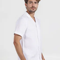 Celio Men Classic Casual Shirt image 5