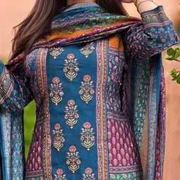 GoSriKi Ethnic Motifs Printed Round Neck Straight Kurta with Trousers & Dupatta image 2