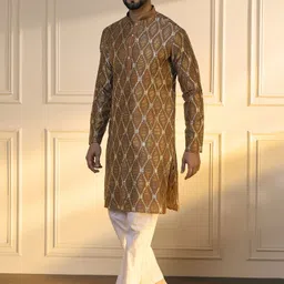 Anouk Men Geometric Embroidered Gotta Patti Kurta image 4
