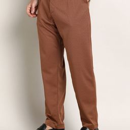 Campus Sutra Men Checked Comfort Cargos Trousers-picture-19